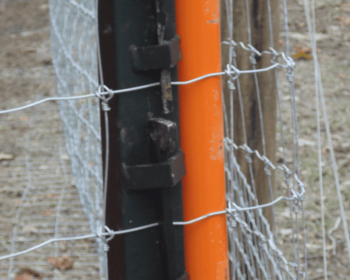 Fence Hog Woven Wire Stretcher Bar