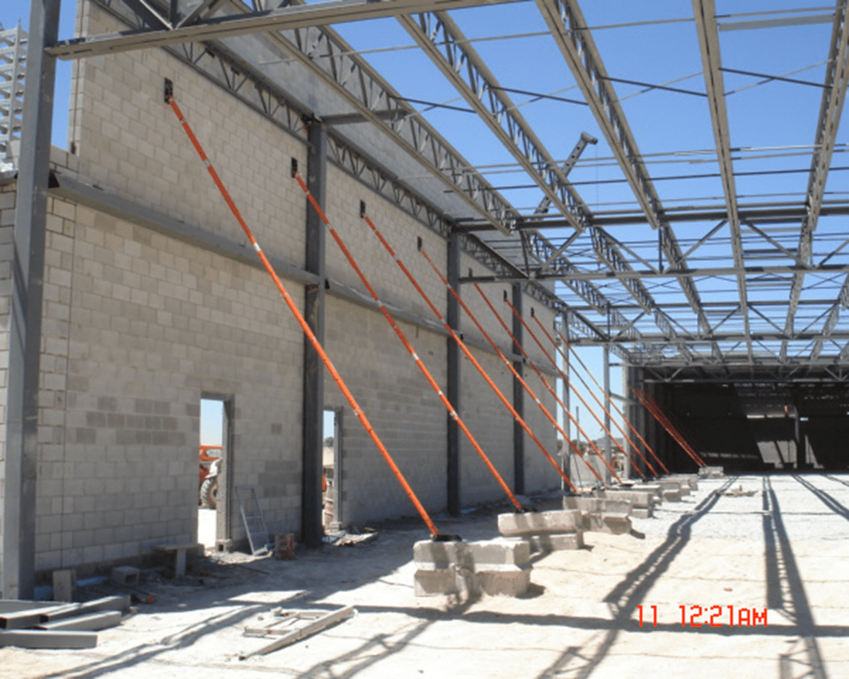 HL_on_job_site_12