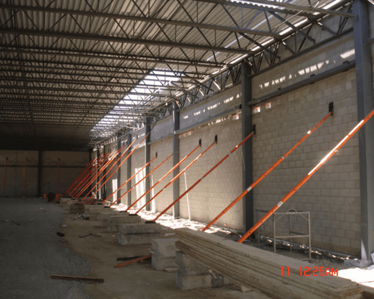 HL_on_job_site_14