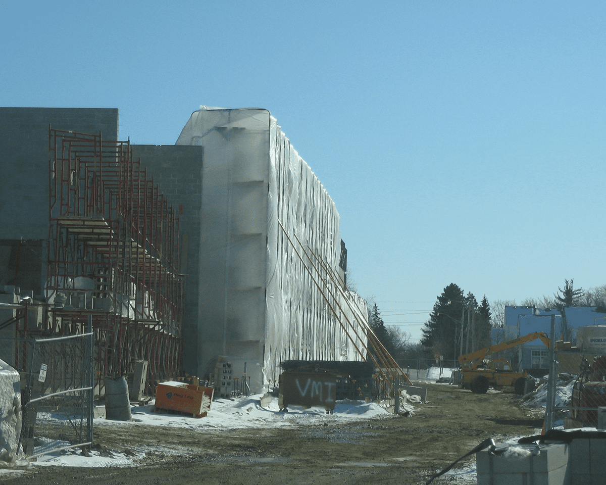 HL_on_job_site_15