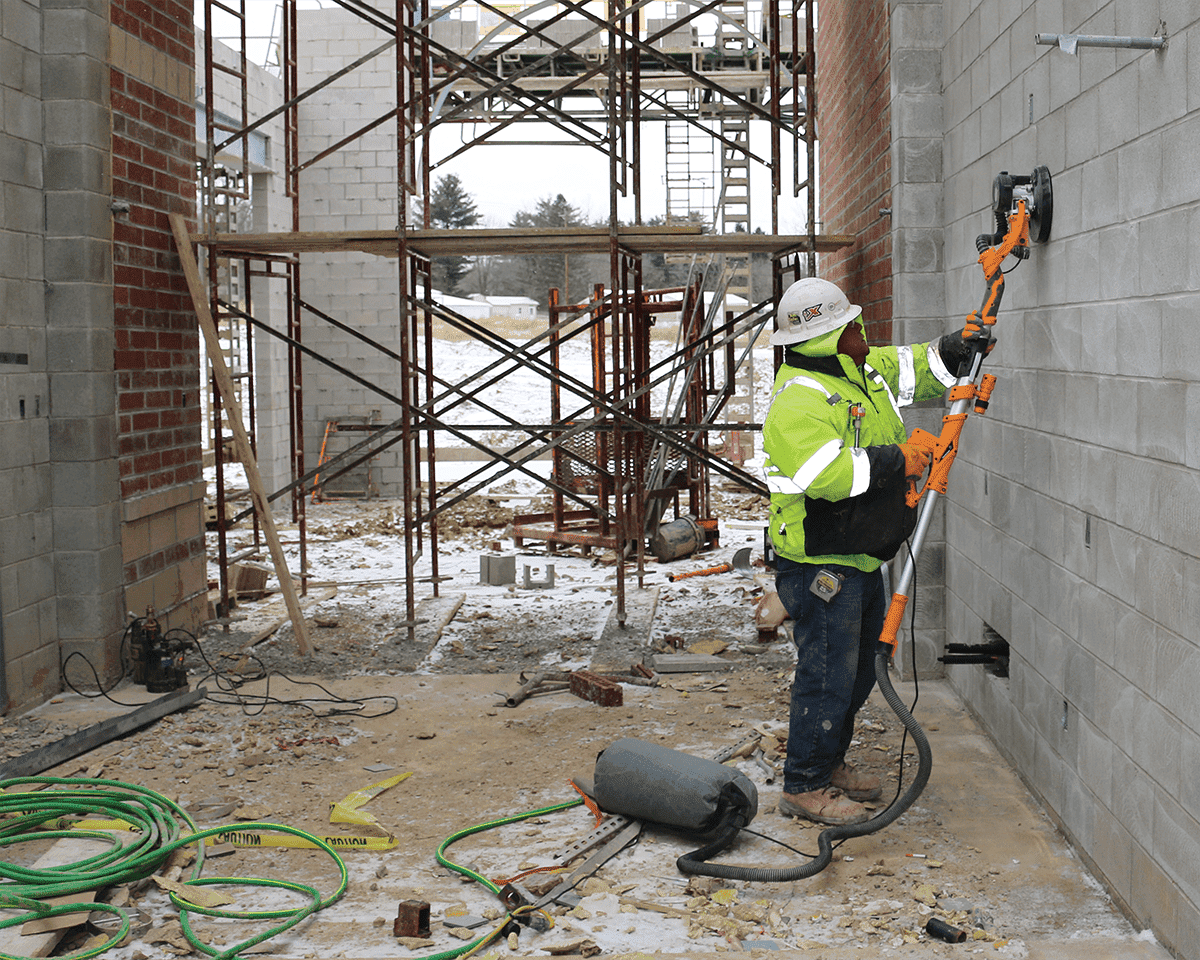 Hog_Waller_on_jobsite_2