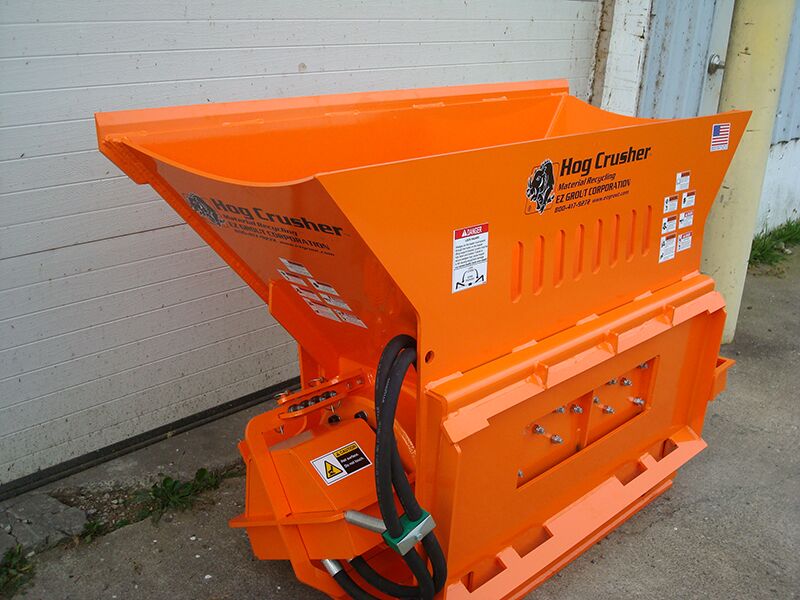 Brand new Hog Crusher showing carbide bits