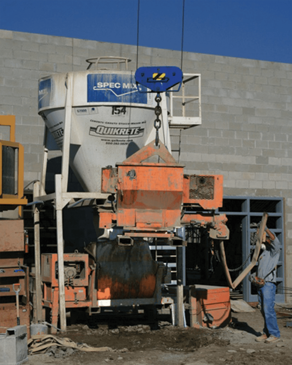 Grout_hog_with_bail_lift