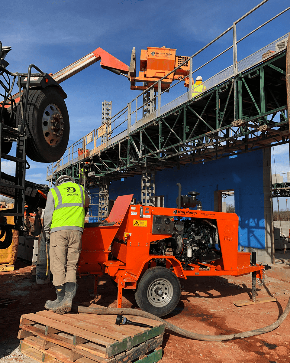 Hog_Pump_in_use_Jobsite_1