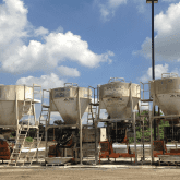 MH_silo_fill_with_hog_troughs