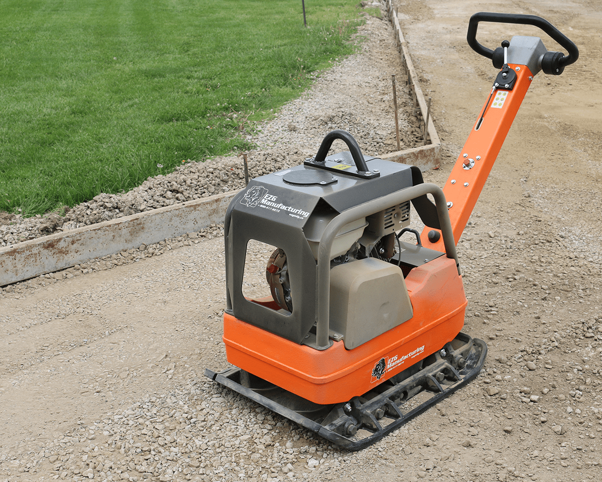 ERPC_150_200_300reversible_plate_compactor_in use_2