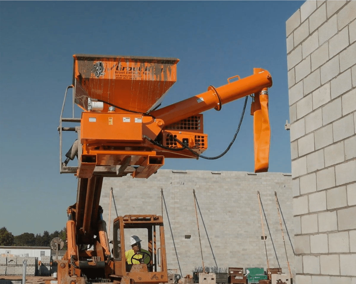 Grout_Hog_on_forklift_LangMas_4