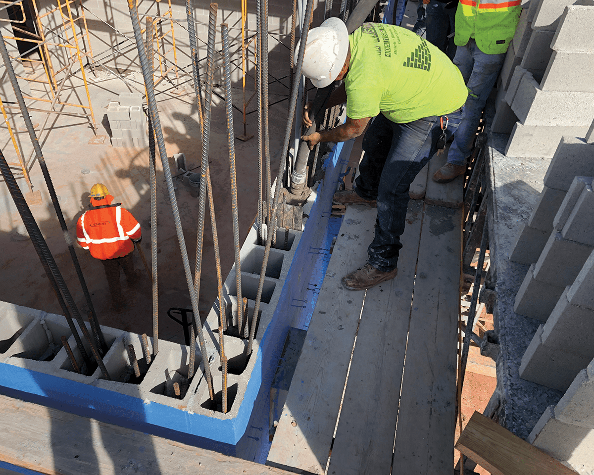 Hog_Pump_in_use_Jobsite_4