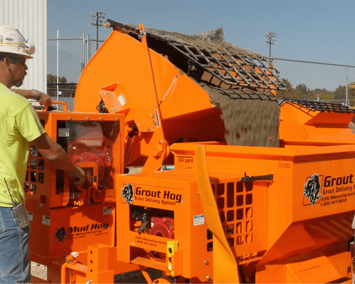 MH_filling_Hog_Trough_on site_LangMas_2