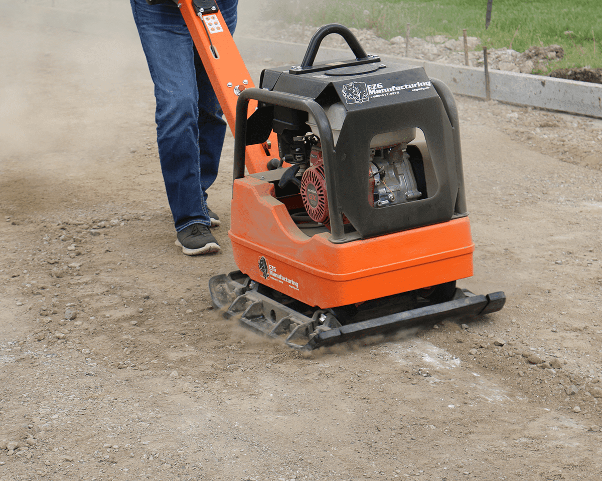 ERPC_150_200_300reversible_plate_compactor_in use_1